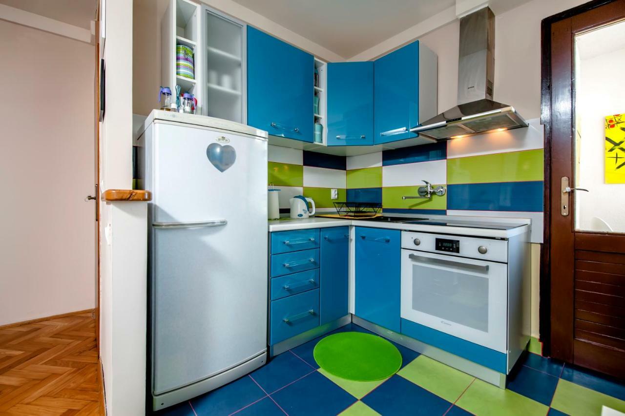罗维尼Apartman Bellana公寓 外观 照片