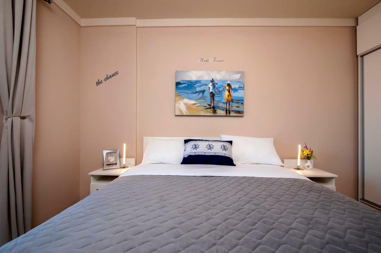 罗维尼Apartman Bellana公寓 外观 照片